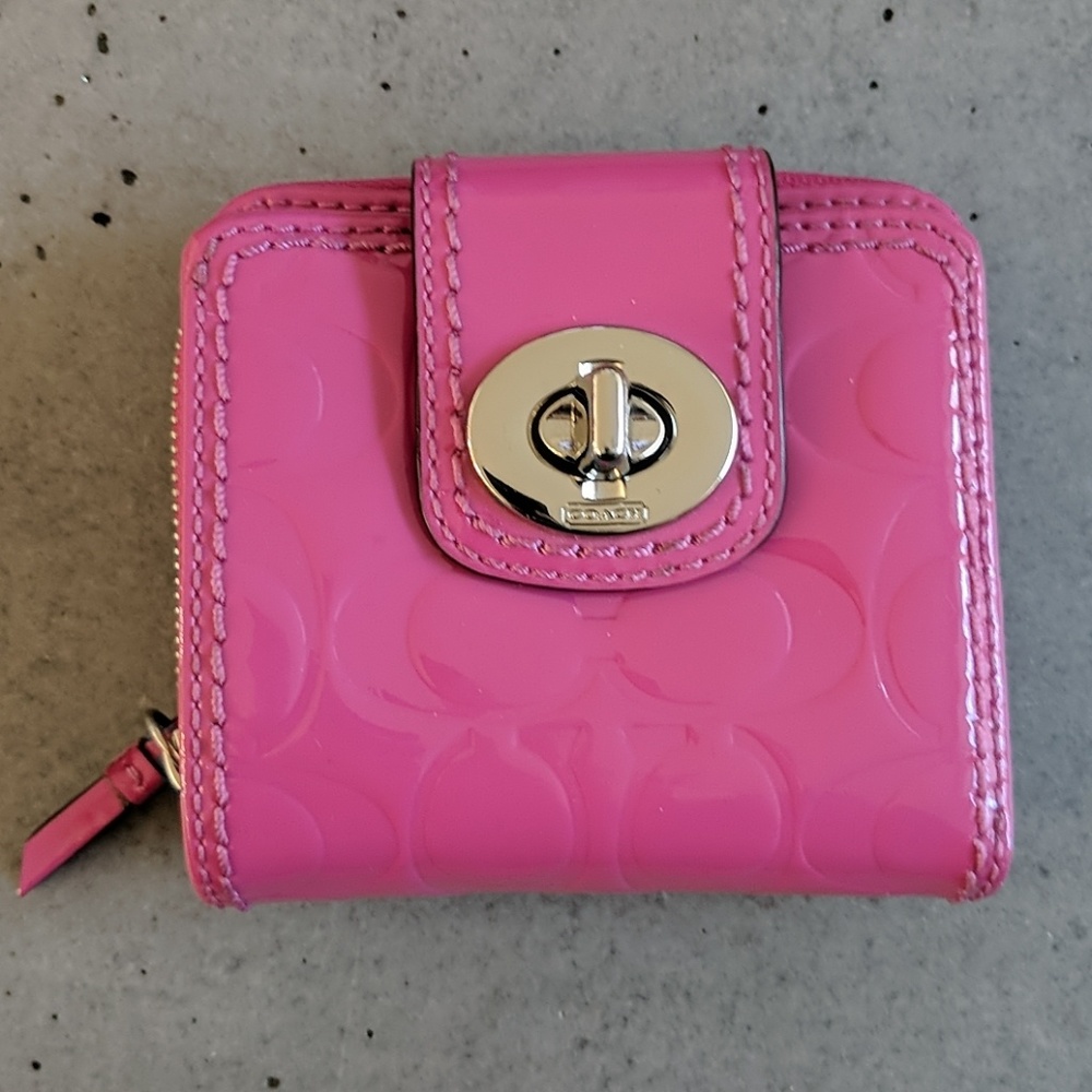 COACH Embossed Patent Leather Turnlock Wallet